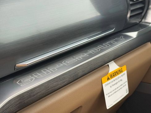 New 2026 Ford F350 Lariat w/ Lariat Ultimate Package image 39