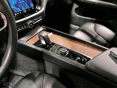 Certified 2023 Volvo S60 B5 Plus w/ Climate Package image 16