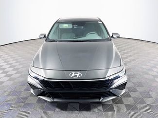 Used 2024 Hyundai Elantra SEL FWD video 2
