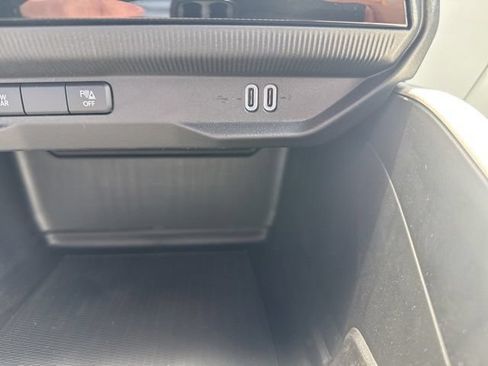 New 2026 Jeep Cherokee Limited AWD/4WD image 22