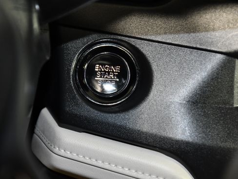 Certified 2025 Honda Accord LX image 24