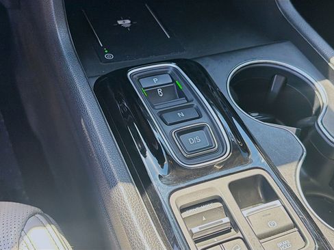 Used 2023 Honda Pilot Elite image 16