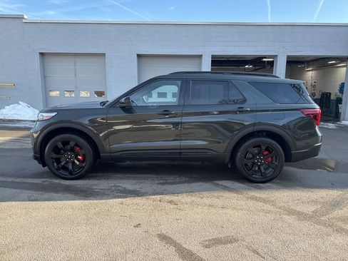 Used 2022 Ford Explorer ST w/ ST Street Pack AWD/4WD image 6