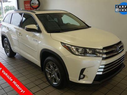 Used 2019 Toyota Highlander Limited Platinum