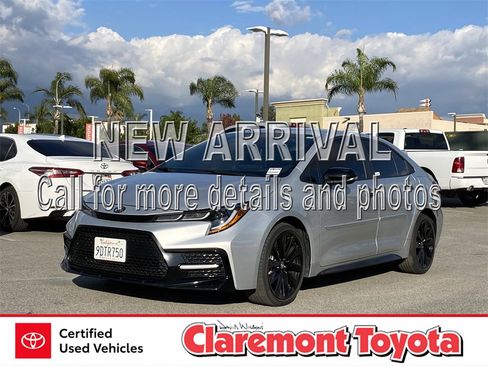 Certified 2022 Toyota Corolla SE image 1