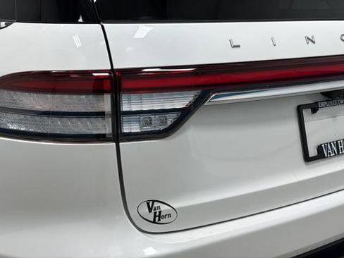 Used 2023 Lincoln Aviator Grand Touring w/ Equipment Group 301A AWD/4WD image 44