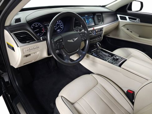 Used 2017 Genesis G80 3.8 w/ Option Group 03 image 18