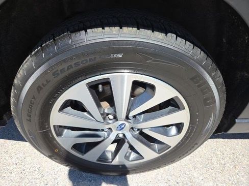 Used 2020 Subaru Outback Premium AWD/4WD image 21