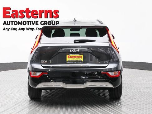 Used 2023 Kia Niro Wind w/ Wind Preserve Package image 6