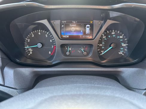 Used 2019 Ford Transit 150 XLT image 17