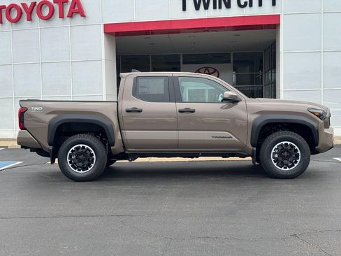 New 2026 Toyota Tacoma TRD Off-Road AWD/4WD image 2