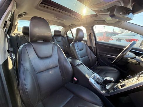 Used 2013 Volvo S60 T6 image 21