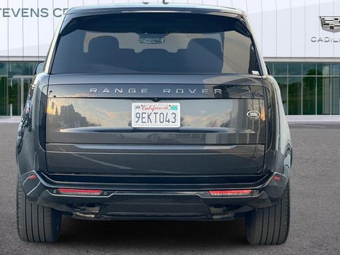 Used 2023 Land Rover Range Rover Long Wheelbase Autobiography image 4