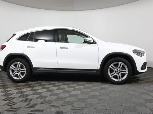 Used 2021 Mercedes-Benz GLA 250 4MATIC image 8