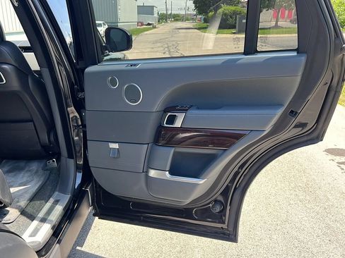 Used 2016 Land Rover Range Rover LWB SV Autobiography image 20