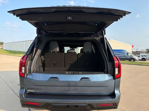 New 2027 Ford Expedition Platinum w/ Stealth Appearance Package AWD/4WD image 6