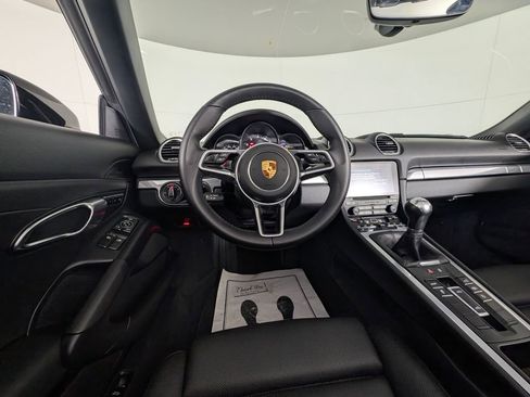 Certified 2023 Porsche 718 Boxster image 20