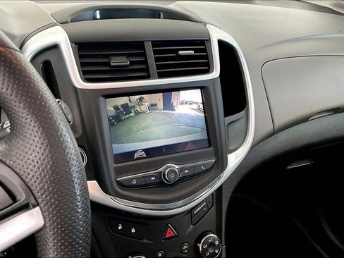 Used 2020 Chevrolet Sonic LT image 30