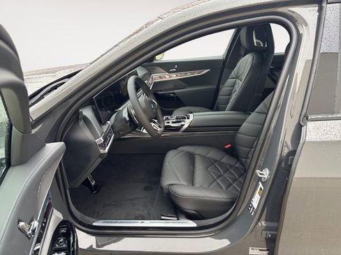 New 2026 BMW 740i xDrive image 21