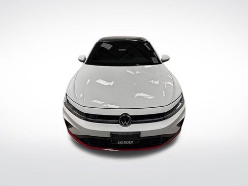 Used 2025 Volkswagen Jetta GLI Autobahn image 11