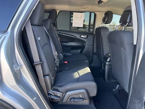 Used 2018 Dodge Journey SXT w/ Connectivity Group image 39
