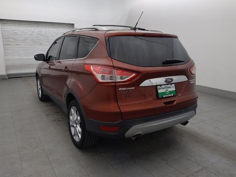 Used 2016 Ford Escape Titanium FWD image 5