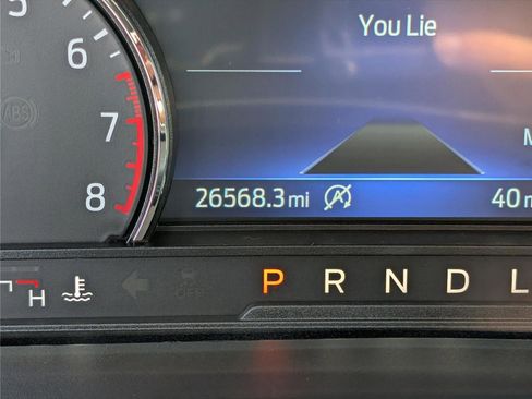 Used 2024 Ford Explorer XLT w/ Equipment Group 202A image 32