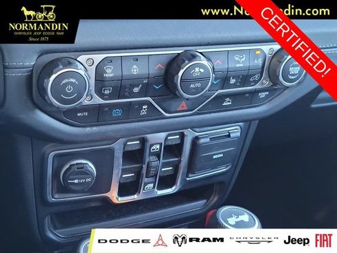Certified 2024 Jeep Wrangler Unlimited Sahara AWD/4WD image 11