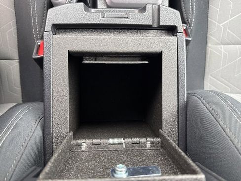 Used 2023 Toyota Tacoma TRD Off-Road image 25