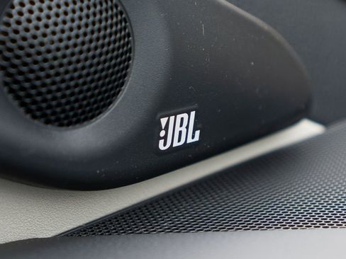 New 2026 Toyota Prius Plug-In Hybrid image 16