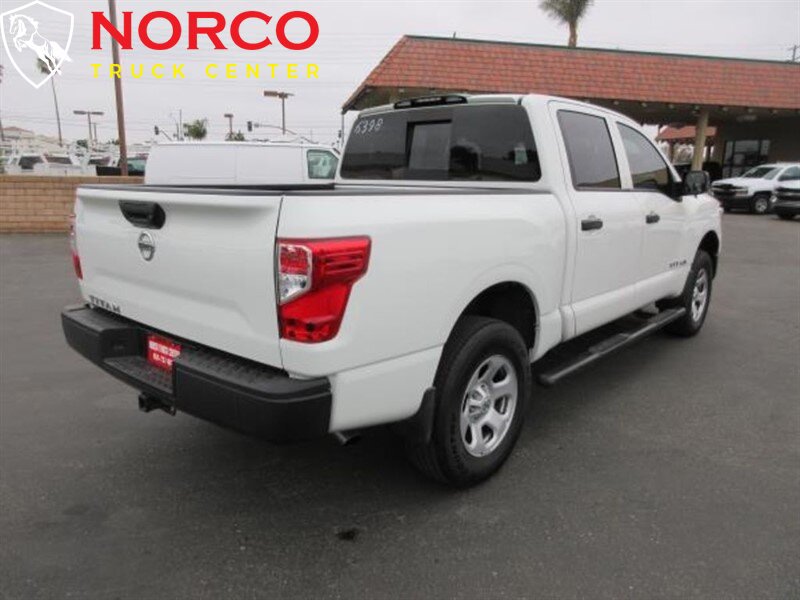 Used 2017 Nissan Titan S RWD image 8