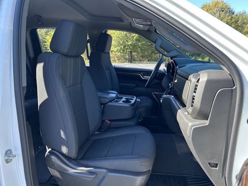 Used 2024 GMC Sierra 1500 Elevation image 44