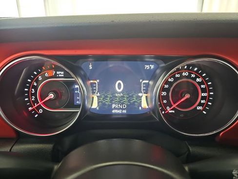 Used 2021 Jeep Wrangler Unlimited Rubicon AWD/4WD image 15