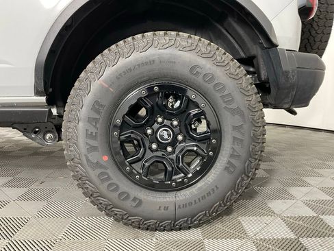 New 2026 Ford Bronco Badlands image 10