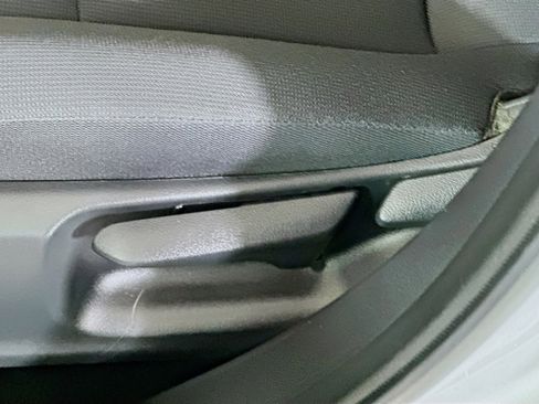 Used 2023 Toyota Corolla LE w/ LE Convenience Package FWD image 13
