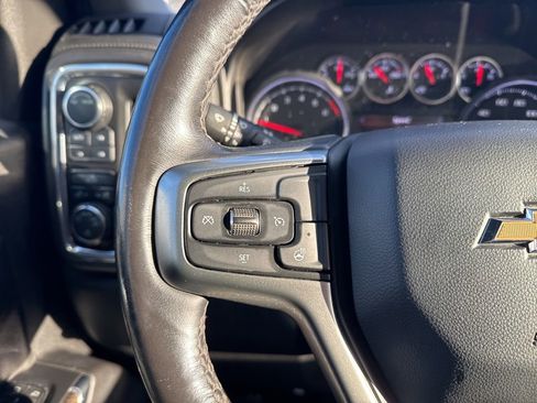 Used 2021 Chevrolet Silverado 1500 LT w/ Z71 Off-Road Package image 26