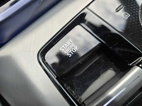 Used 2025 BMW X3 xDrive30i image 34