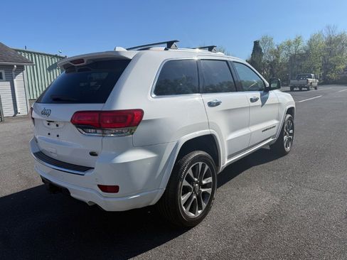 Used 2018 Jeep Grand Cherokee Overland image 5