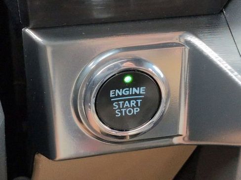 Certified 2021 Ford F150 Lariat w/ Trailer Tow Package image 28