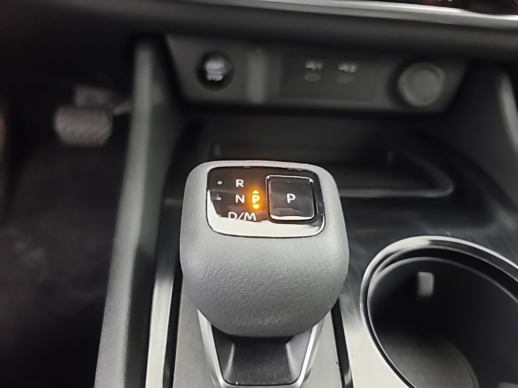 Used 2026 Nissan Rogue SV AWD/4WD image 36