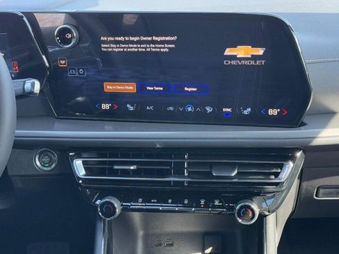 New 2026 Chevrolet Traverse LT w/ Driver Confidence Package image 10