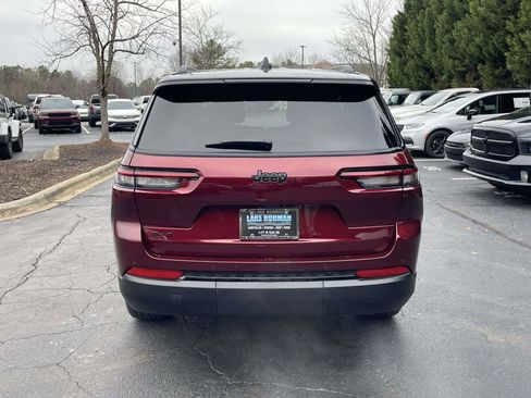 New 2025 Jeep Grand Cherokee L Limited AWD/4WD image 8