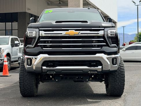 Used 2024 Chevrolet Silverado 2500 LTZ image 45