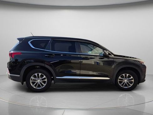 Used 2020 Hyundai Santa Fe SE FWD image 8