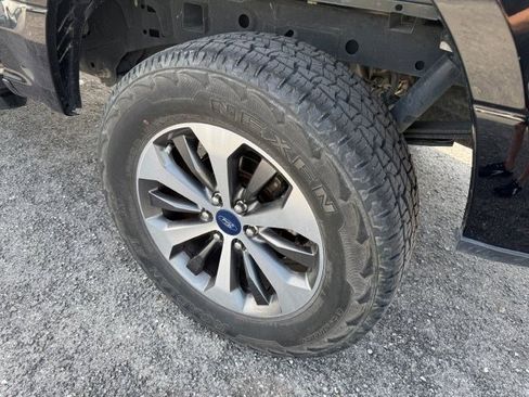 Used 2019 Ford F150 XL w/ Equipment Group 101A Mid AWD/4WD image 7