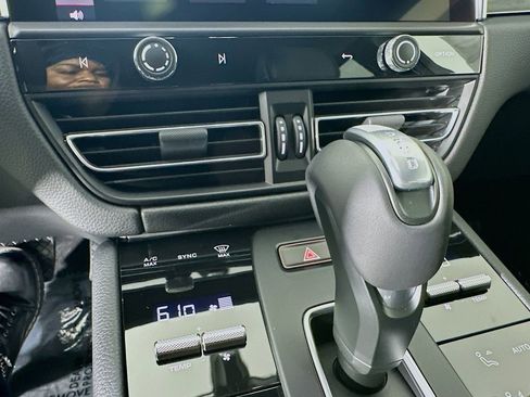New 2026 Porsche Macan S AWD/4WD image 18
