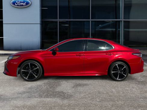 Used 2019 Toyota Camry XSE w/ Driver Assist Package image 7