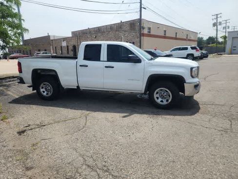 Used 2018 GMC Sierra 1500 4x4 Double Cab image 10