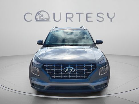 New 2026 Hyundai Venue SEL FWD image 8