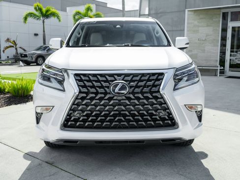 Used 2023 Lexus GX 460 Premium image 4